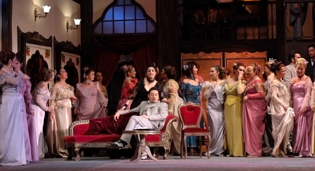 La Ópera ASK-I MEMNU se estrena en España en el Teatro Jovellanos
