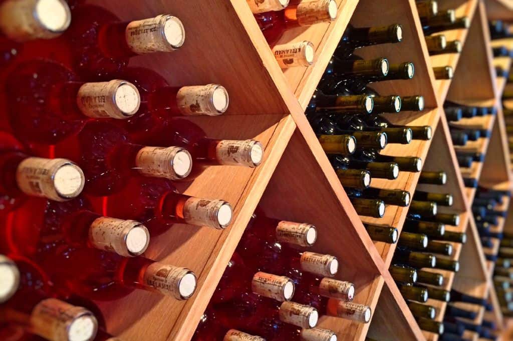 Descubre 4 bodegas de Asturias que puedes visitar (1)